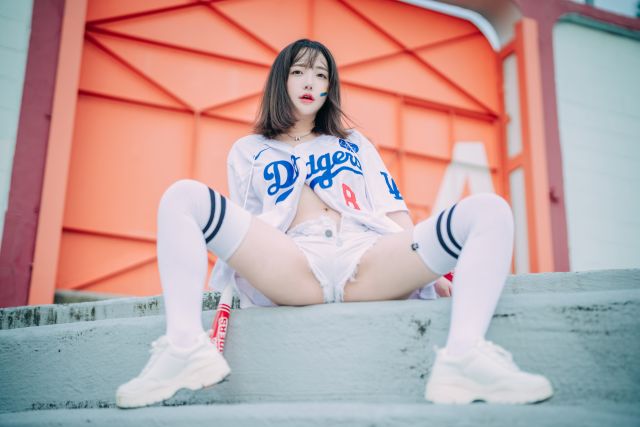 [63P/928M]DJAWA – Son Ye-Eun (손예은) – Cheer Up in the Summer