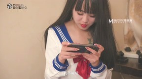 [MP4/525MB]校园禁爱系列-网瘾少女的日常