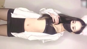 [MP4/640MB]淑怡 妩媚眼眸 蜂腰细臀善扭能吟 后入大力抽插内射中出