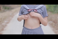 [MP4/180MB]Lofter LOlicon XF 無眼祖 – JK鄉村露出